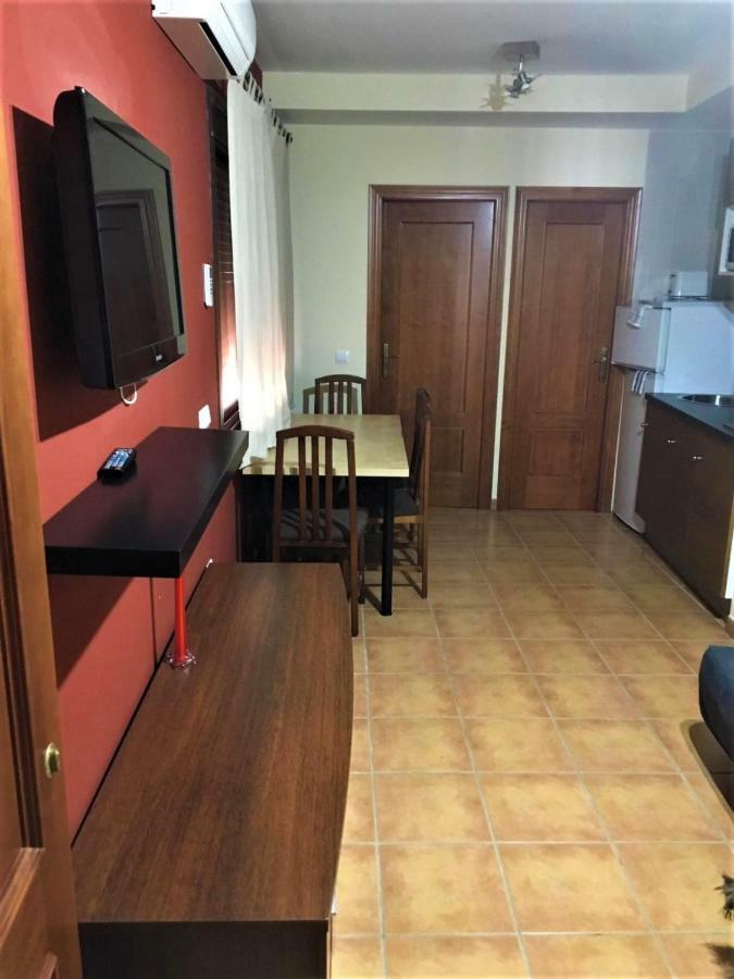 Apartamentos Turisticos Rurales El Pua Казалла де ла Сиерра Экстерьер фото